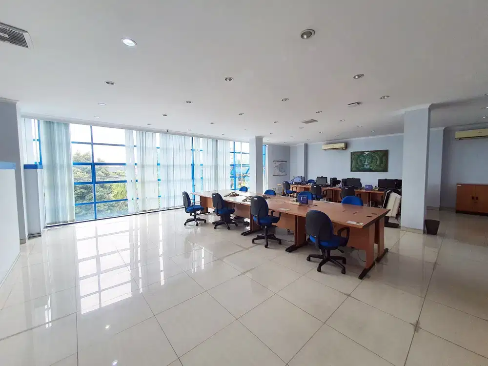 Gedung atau Kantor di Raya Jemursari