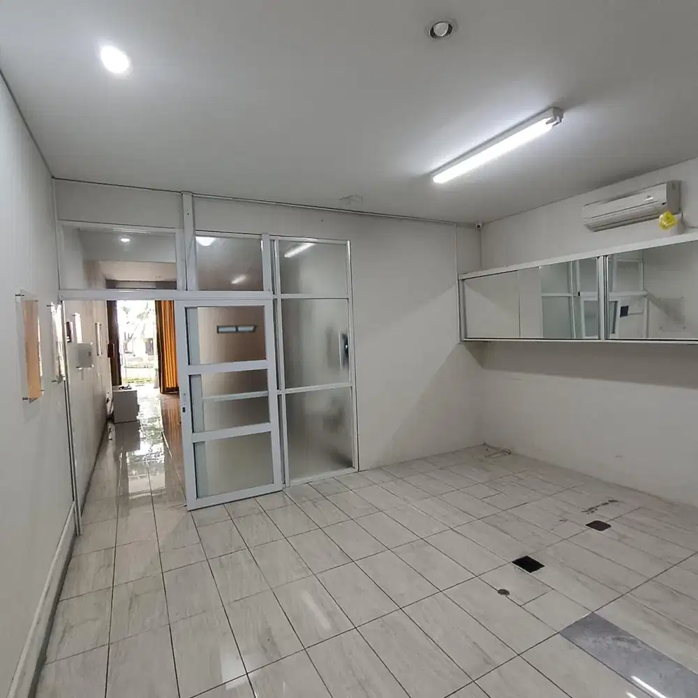 Ruko HBBC Palangkawati KBP Depan Mason Pine, Full Renov