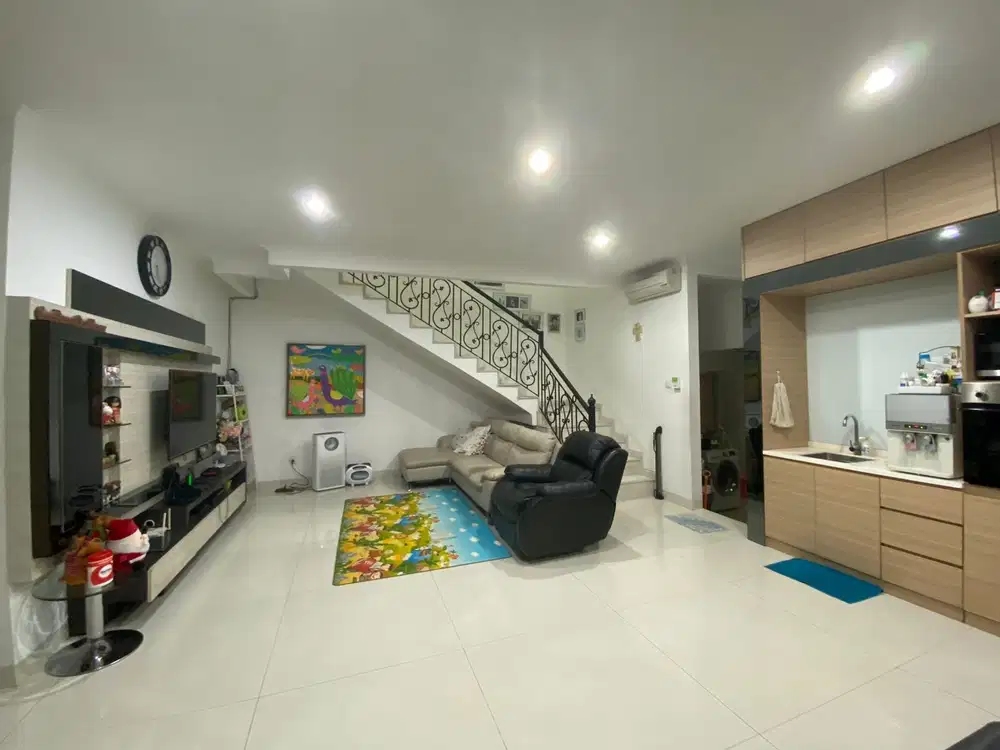 Rumah Bagus Furnish Gading Elok Utara Kelapa Gading Dijua