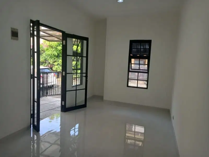 Rumah siap huni abis renov loksi ok di bintaro jaya