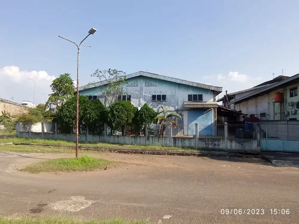 Pabrik gudang Di Kawasan Industri Gobel Cikarang Barat luas 2515m