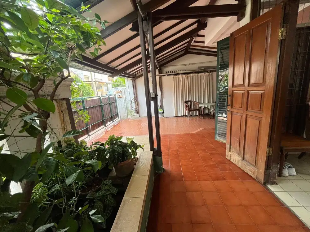 Cinere blok K rumah rapih dalam komplek dekat cinmal