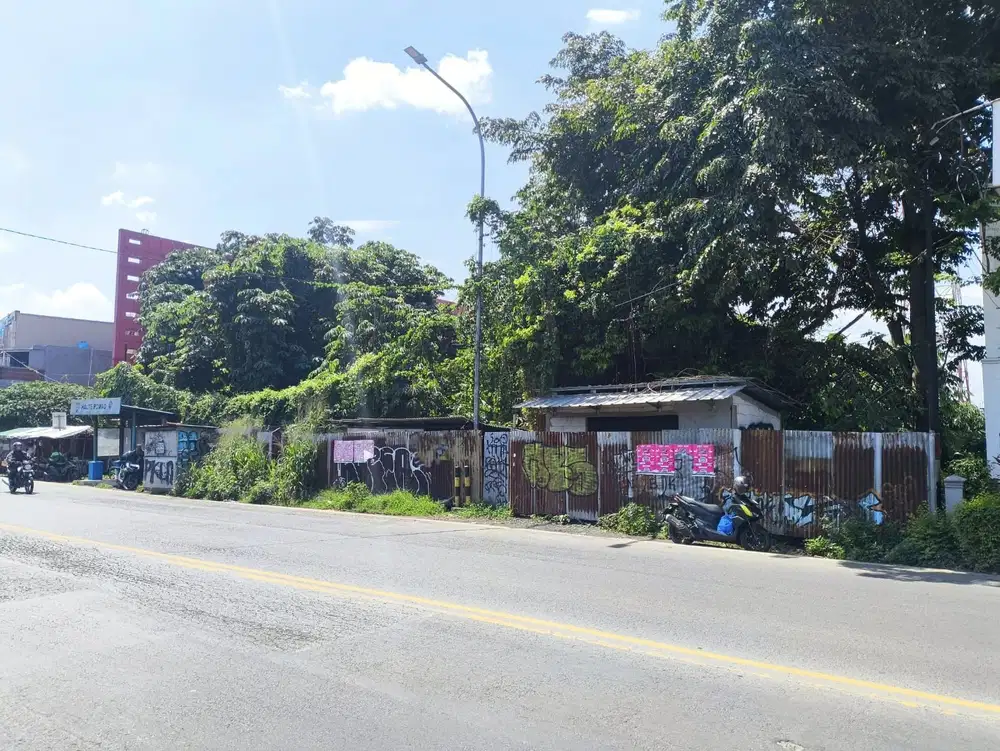 Tanah Lebar Muka 32 Meter di Cibuluh Bogor Komersil Ramai Masih Nego