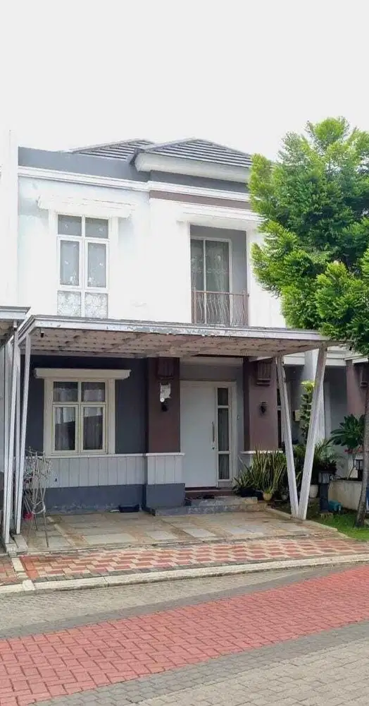 TURUN 800jt Rumah American Clasic Manis, The Savia Nusa Loka BSD MANIS