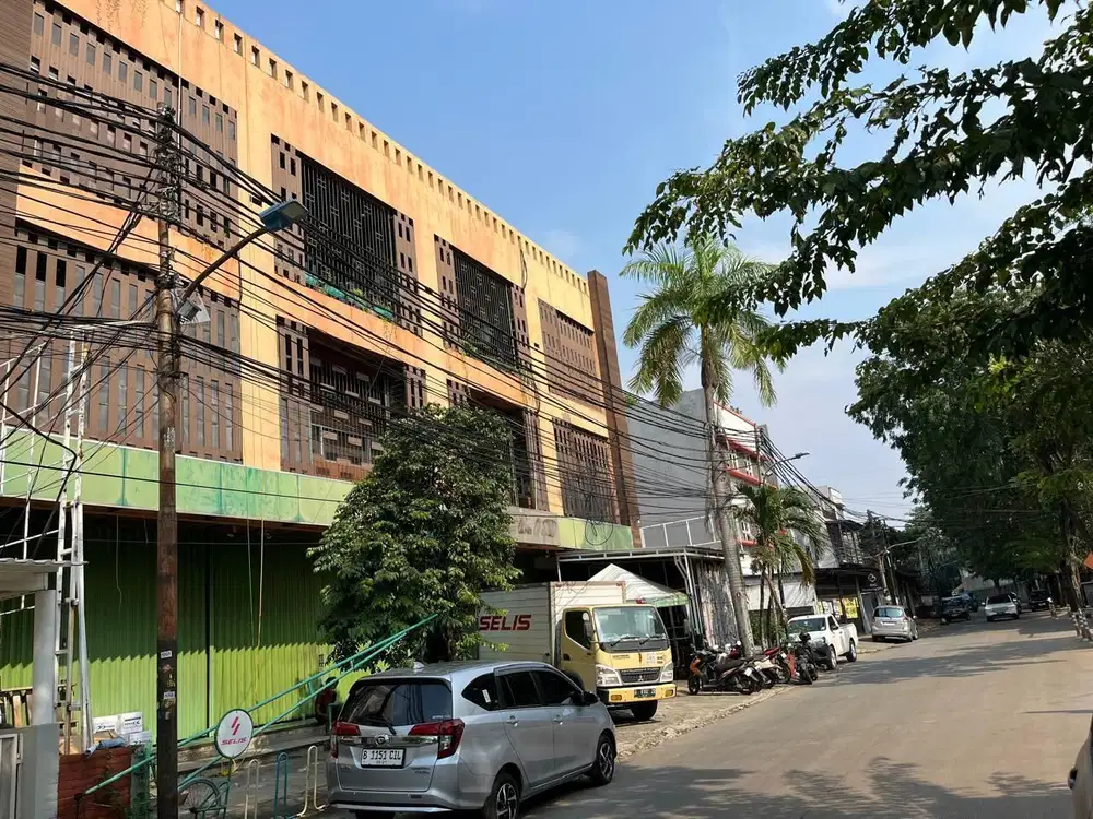 Ruko gandeng 4 di jln raya Kelapa Gading,siap pk,murah cck utk kursus