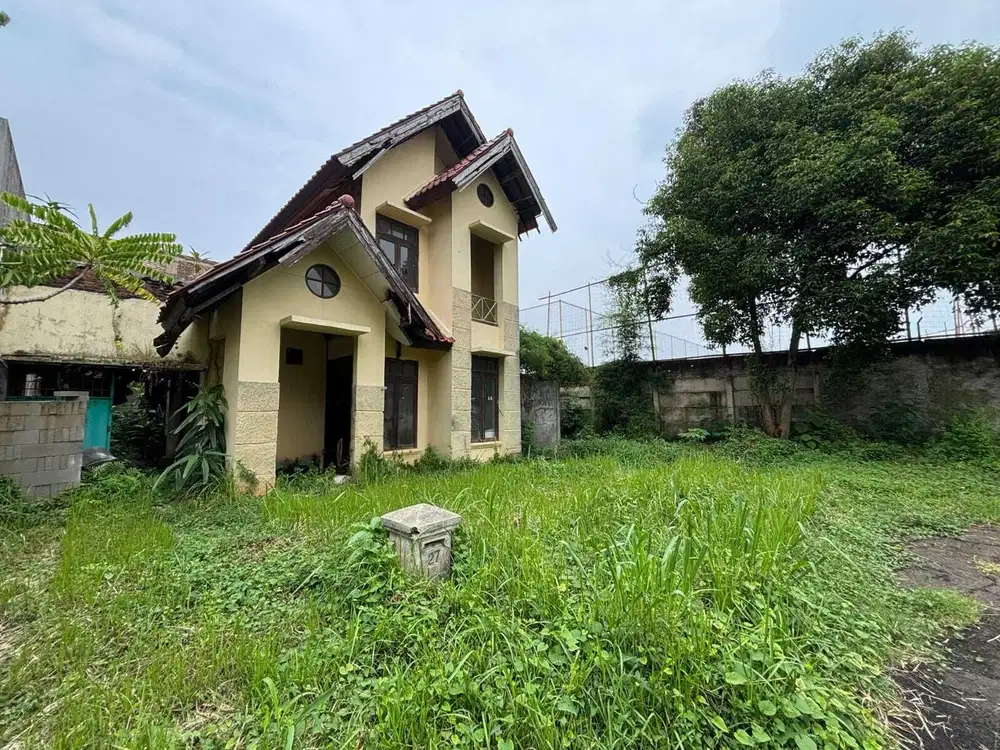 Dijual Rumah Tua di Sutera Cemara – Alam Sutera | Hitung Tanah Saja