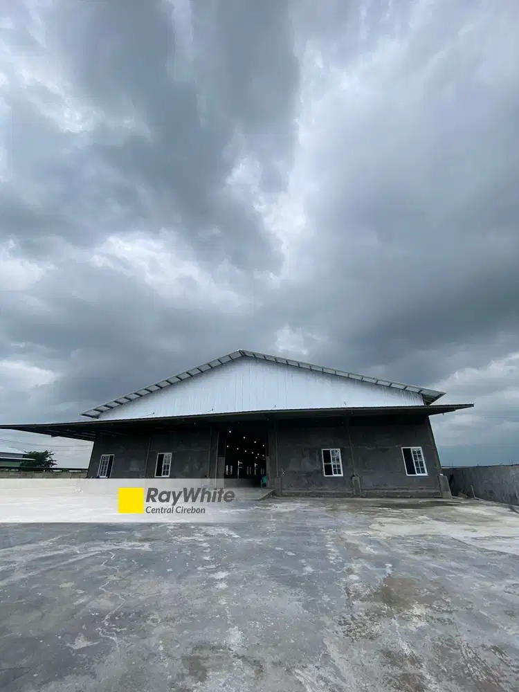 Gudang Bagus Siap Pakai Tanah Luas Dekat Tol Di Brebes Jawa Tengah