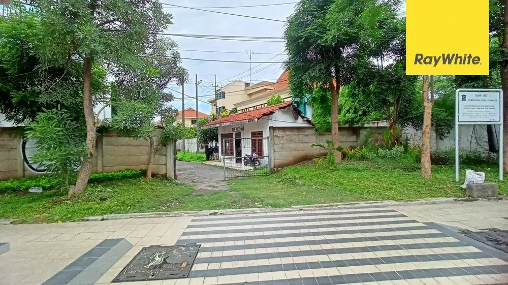 Disewakan Gedung Dijalan Raya A Yani Surabaya