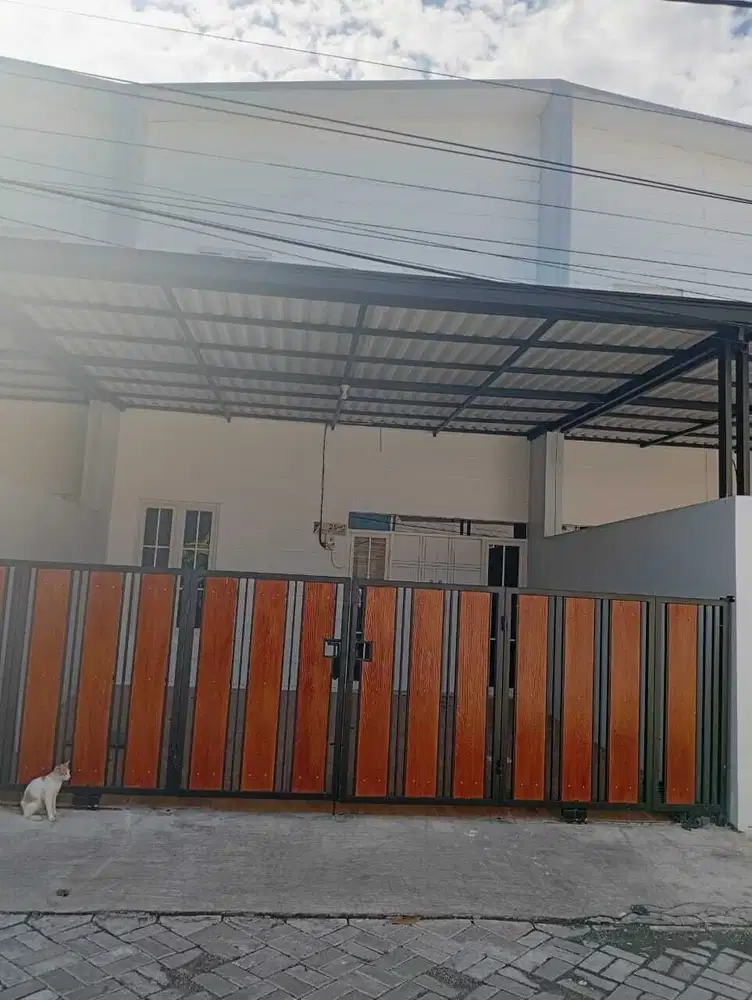 Rumah Baru di Medokan Sawah