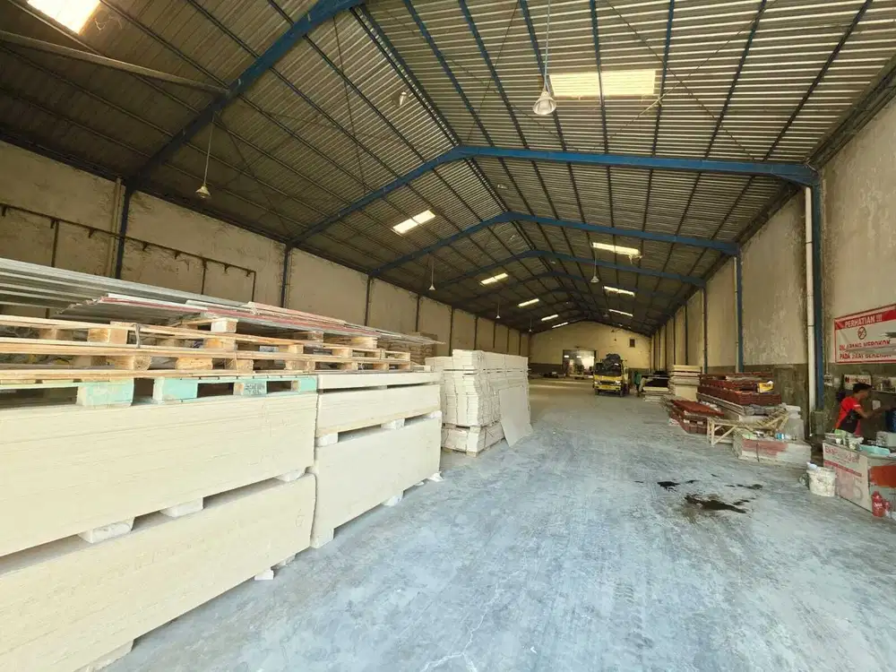 Disewakan Gudang Siap Pakai di Adiwerna, Tegal