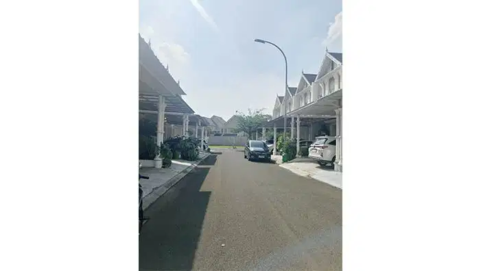 Rumah Siap Huni di Jakarta Garden City, South Thames