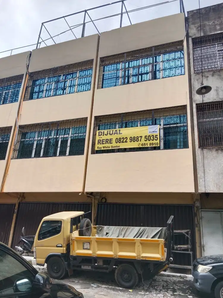 Dijual ruko gandeng di komplek taman sari jakarta barat