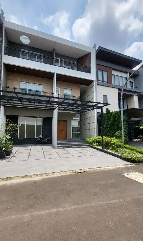 Rumah Mewa Siap Huni Di Alam Sutera Dekat Tol dan Mall
