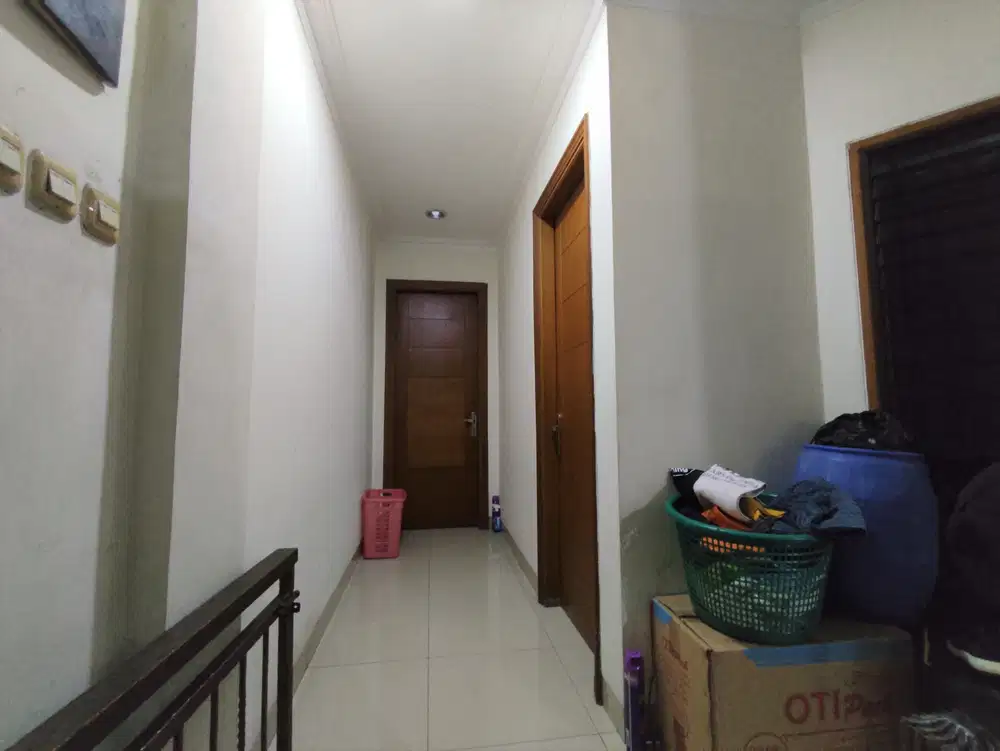 RUKO 4 1/2 Lantai , Bagus dan Kokoh Di  MUARA KARANG RAYA