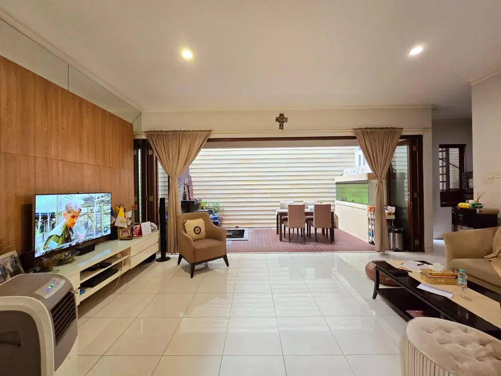 Rumah Bagus Di Discovery Fiore Bintaro Jaya Sektor 9