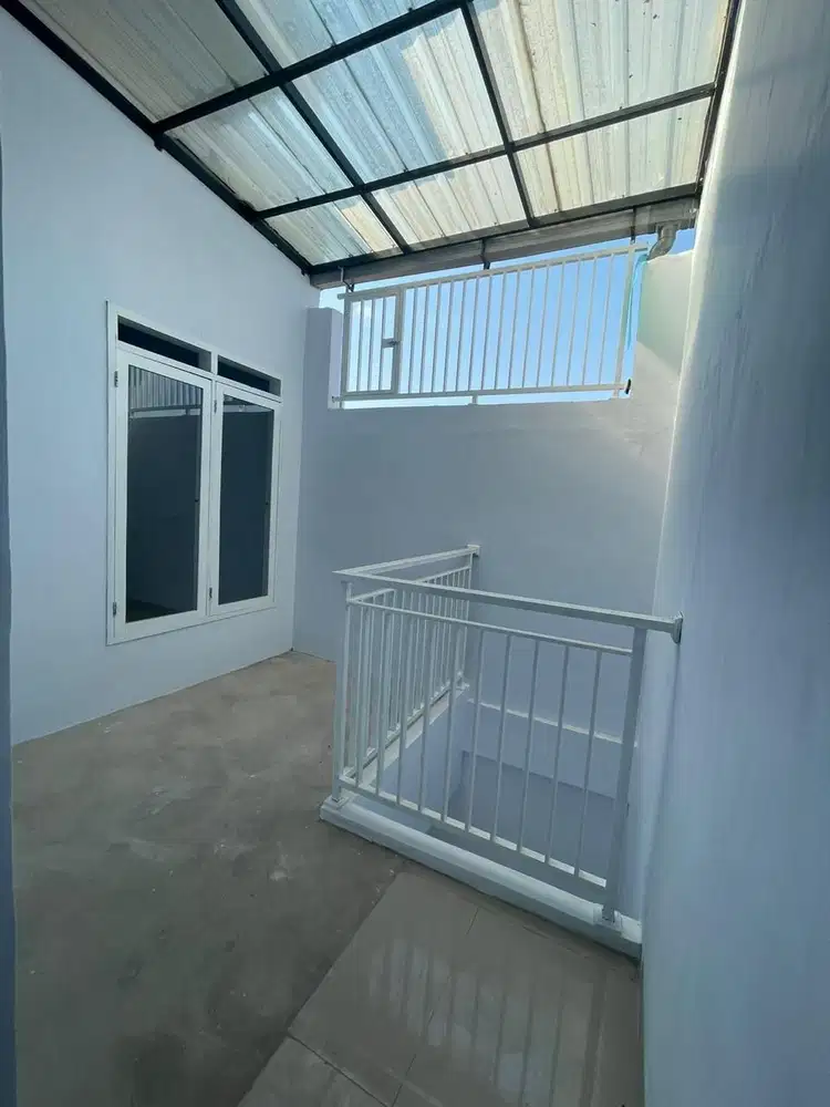 Rumah siap huni 2 lantai sktr Pettarani