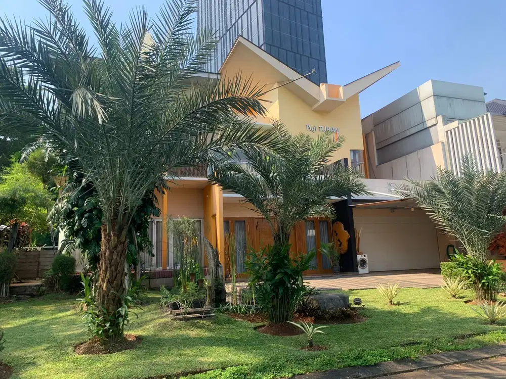 TENGAH KOTA sperti Villa Puncak, Rumah 630 Alam Sutera Aurora Tol Enak