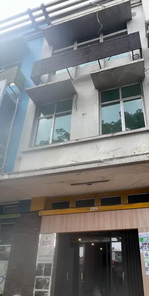 Ruko Had Jalan Besar dikawasan teramai di Timur BSD city