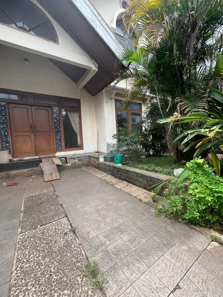 Rumah di Kebayoran Baru, Jakarta Selatan