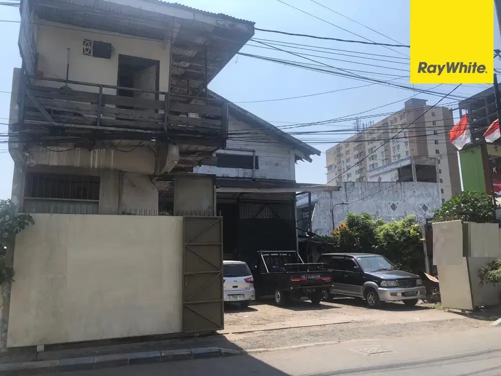 Dijual Gudang 2 lantai di Jl Abdul Karim Surabaya