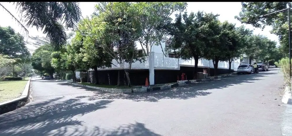 Rumah Hook di Villa Duta Kuwung Kuwung Cakep Tanah Luas Dekat Pos