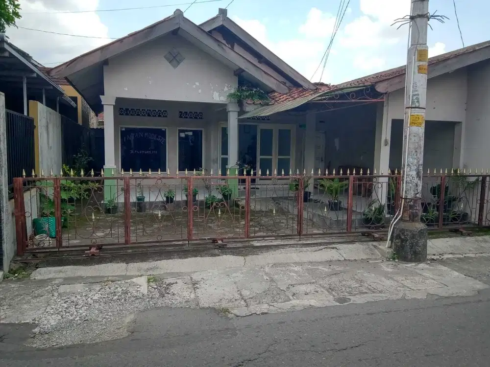 Jual rumah murah tepi jalan raya dekat JEC & Amplas Yogyakarta