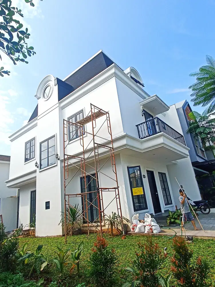 Rumah Baru Hoek Modern Classic Design 3 Lantai The Icon BSD city