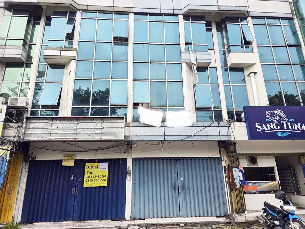 Ruko di Raya Jemursari