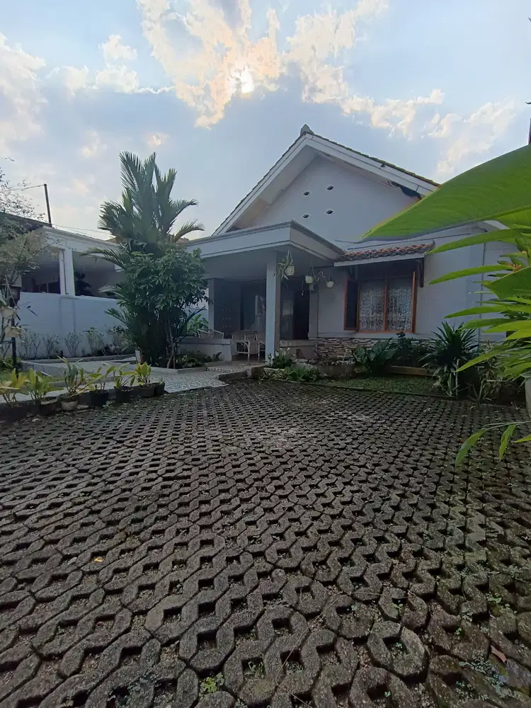 Rumah Ala Heritage Bogor Barat