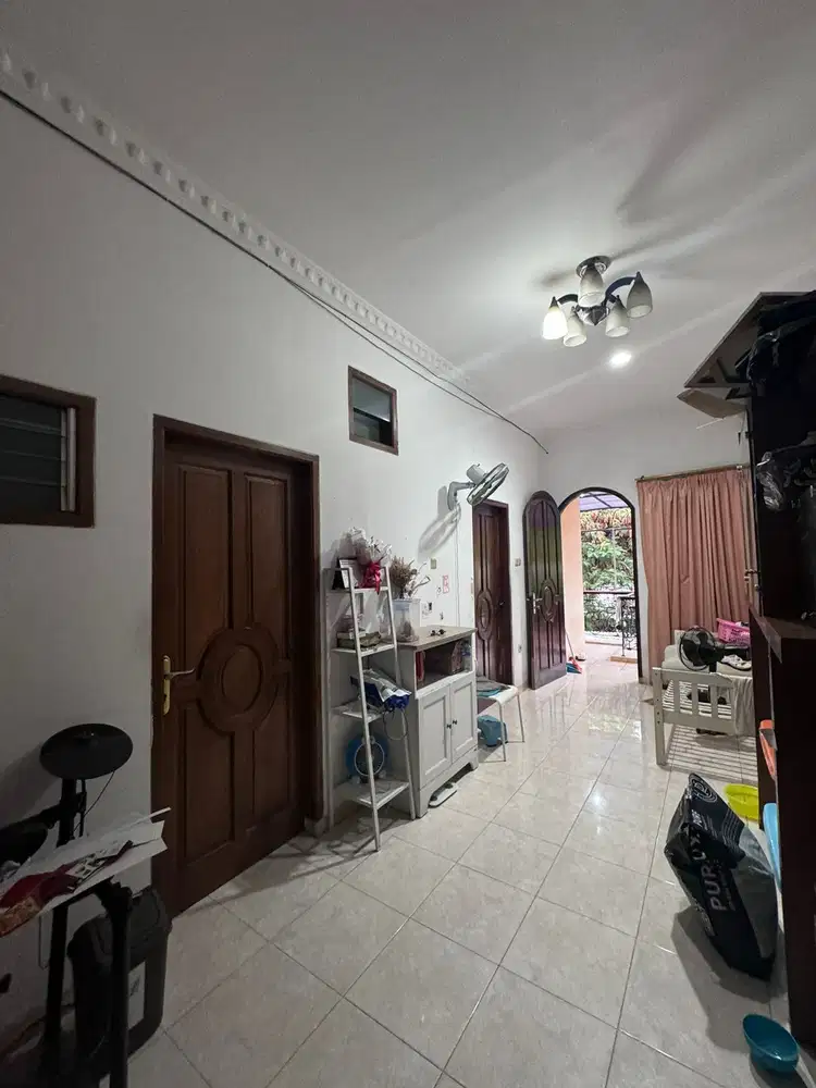 JUAL CEPAT RUMAH SUNTER KARYA 2 1/2 LANTAI SIAP HUNI VEN ER