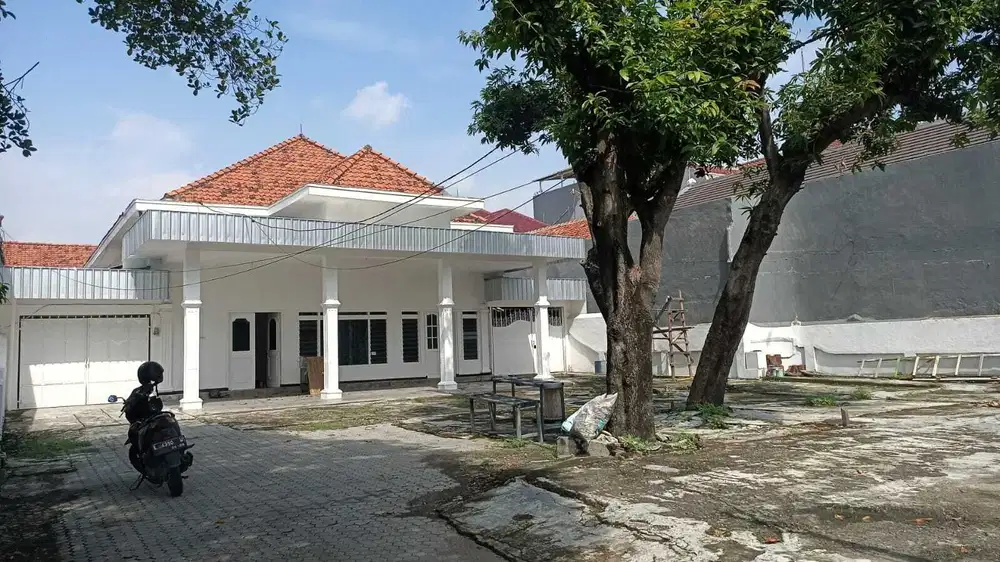 1572. Dijual Rumah Nias (daerah Gubeng) Surabaya Pusat