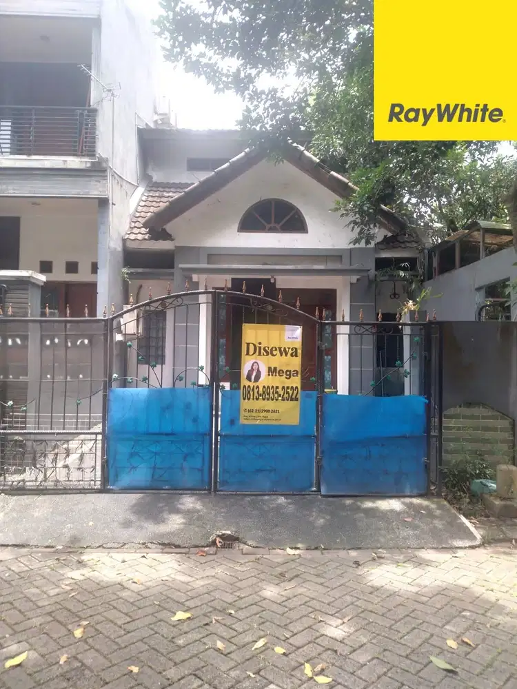 Sewa Rumah Bagus Full Furnished bebas banjir di Cluster Taman Puspa