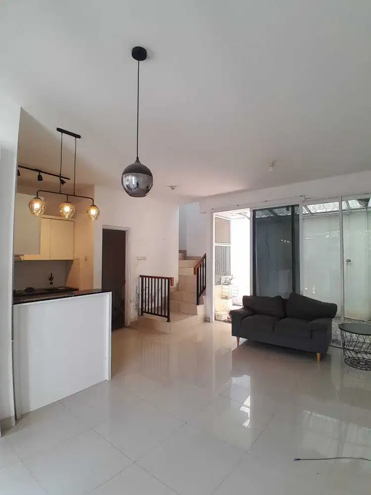 Rumah 2 lantai murah bagus di Magnolia residence, Jatake, Tangerang