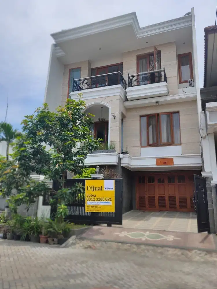 Dijual Rumah Bagus dan Eksklusif di Pondok Mutiara Sidoarjo