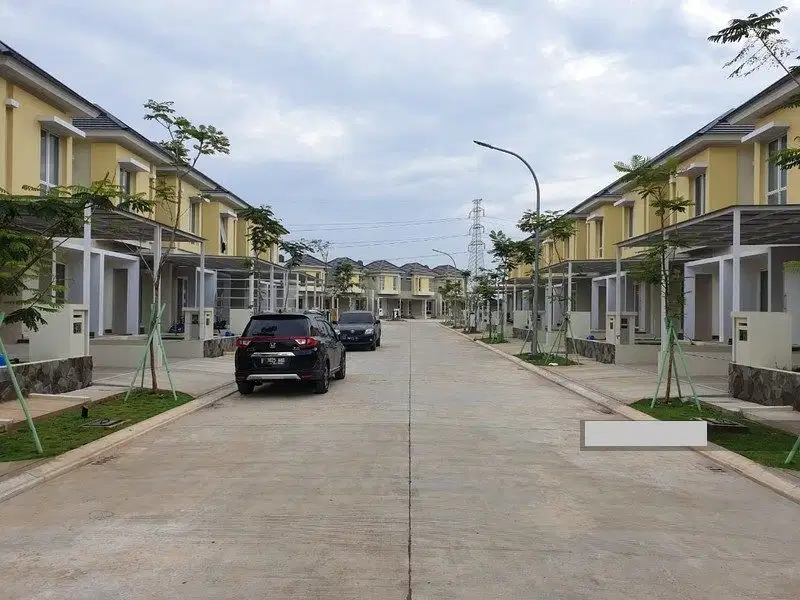 rumah cluster semi furnish kawasan kota harapan indah