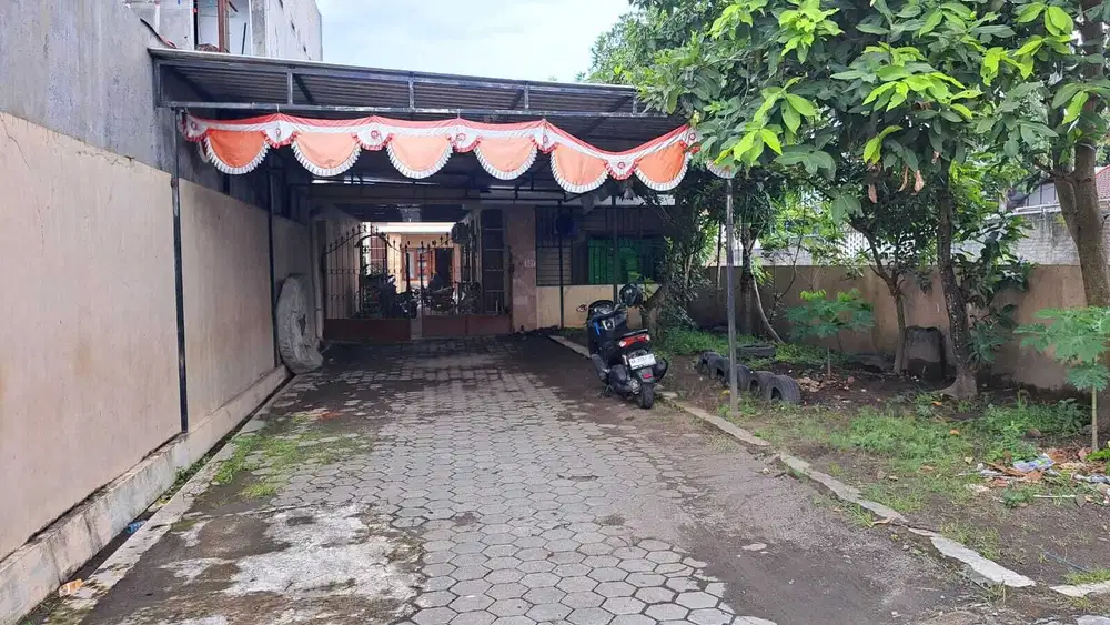 Rumah Tinggal 7 Kamar Lokasi Dekat Bakpia Jogkem GedongKuning