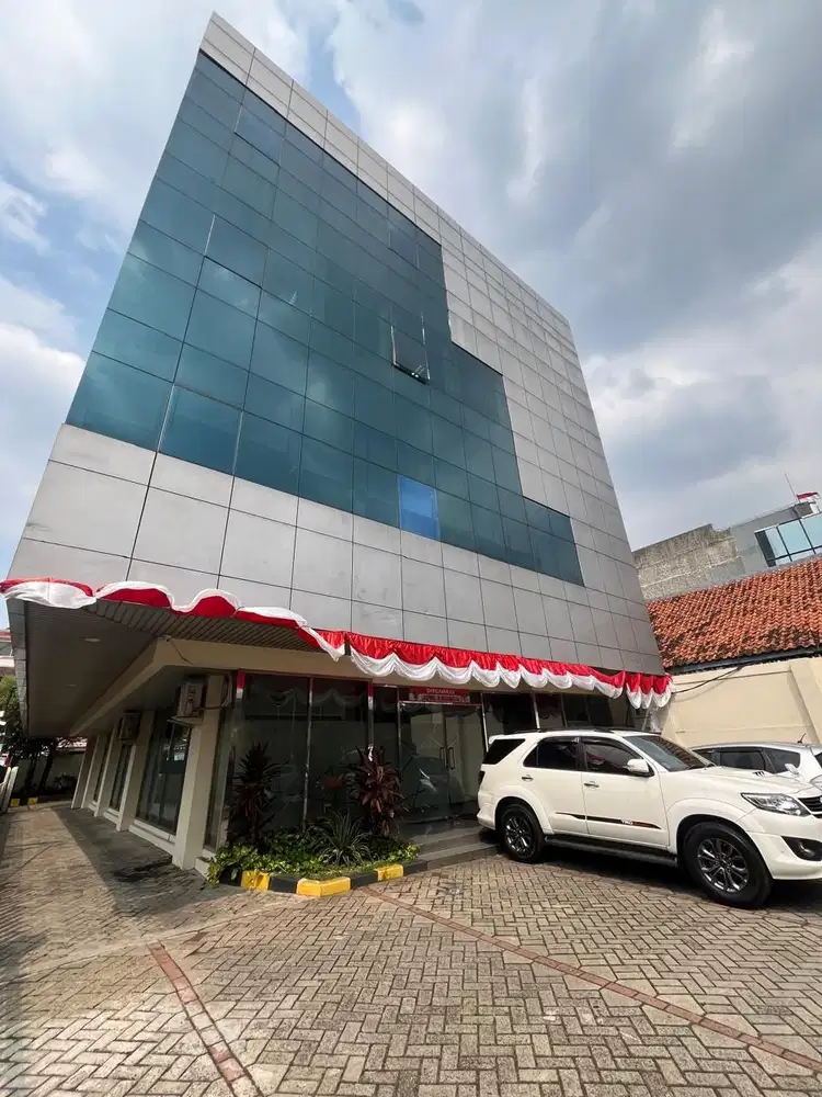 Harga Miring Nego Sampai Jadi! JUAL/SEWA Minibuilding Jatinegara - New