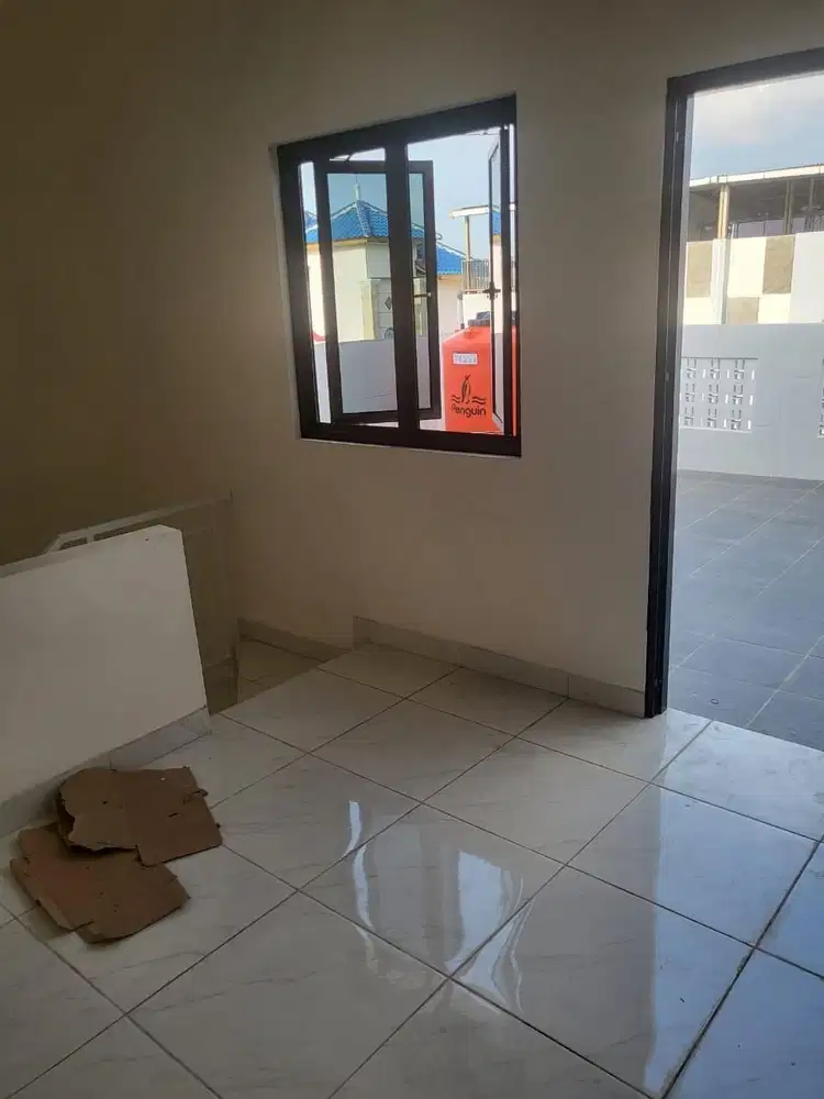 JUAL CEPAT RUMAH MINIMALIS 2 LT BRAND NEW MUSIK RAYA BCS KELAPA GADING