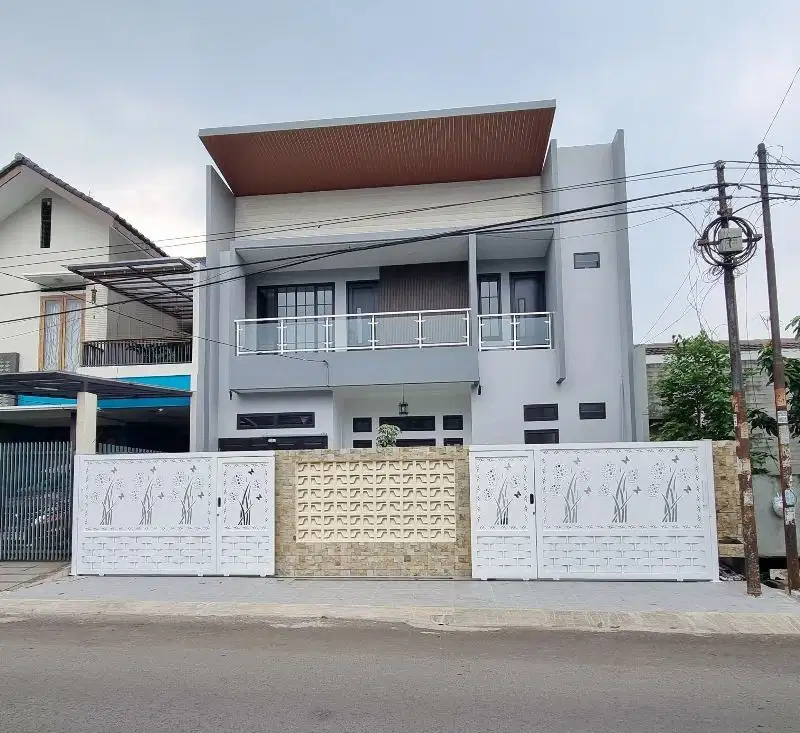 dijual Rumah Baru dgn Swimming Pool di Griya Lika BSD