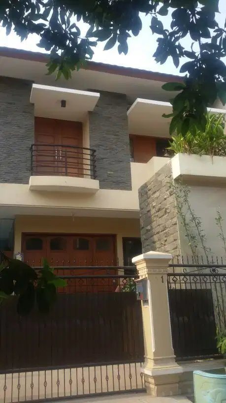 Dijual Rumah Jl. Gambir Anom  BCS – Klp Gading