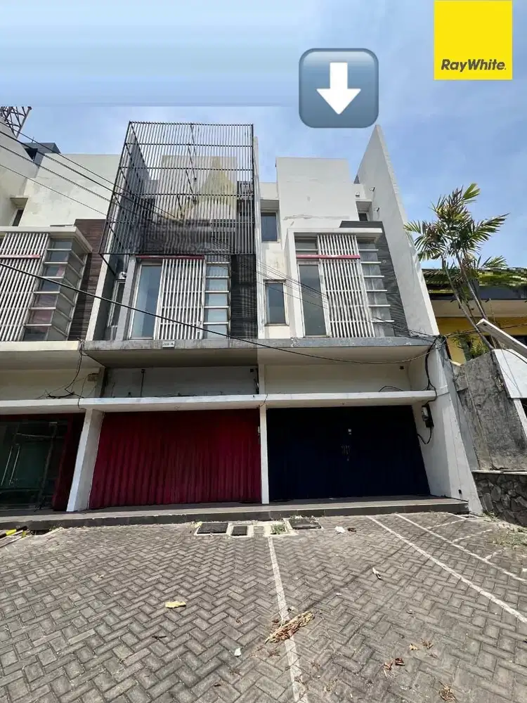 Disewakan Ruko 3 lantai di Jl Raya Jemursari Surabaya