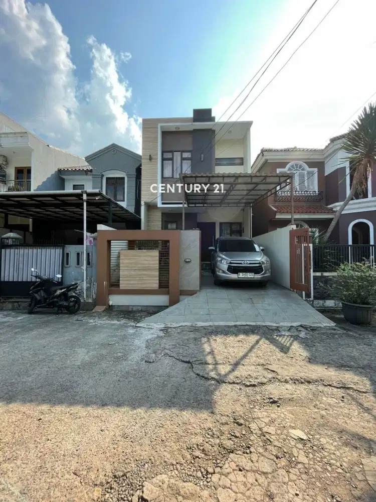 Rumah Modern Minimalis Full Renovasi Villa Arteri Kebon Jeruk