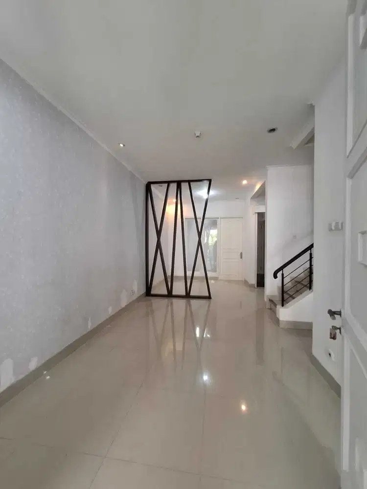 Dijual Rumah MURAH di Cluster Taman Puspa Harapan Indah 2 Bekasi