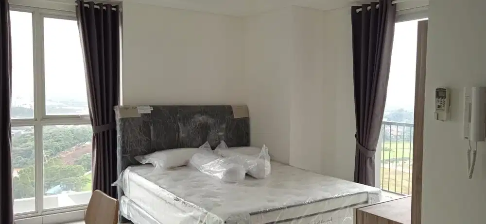 Disewakan Apartemen studio unit pojokan di Casa De Parco Tower Gardeni