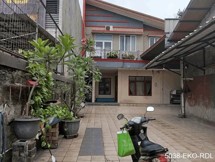 Dijual Rumah Luas Tanah 571m2 Strategis Di Bintaro