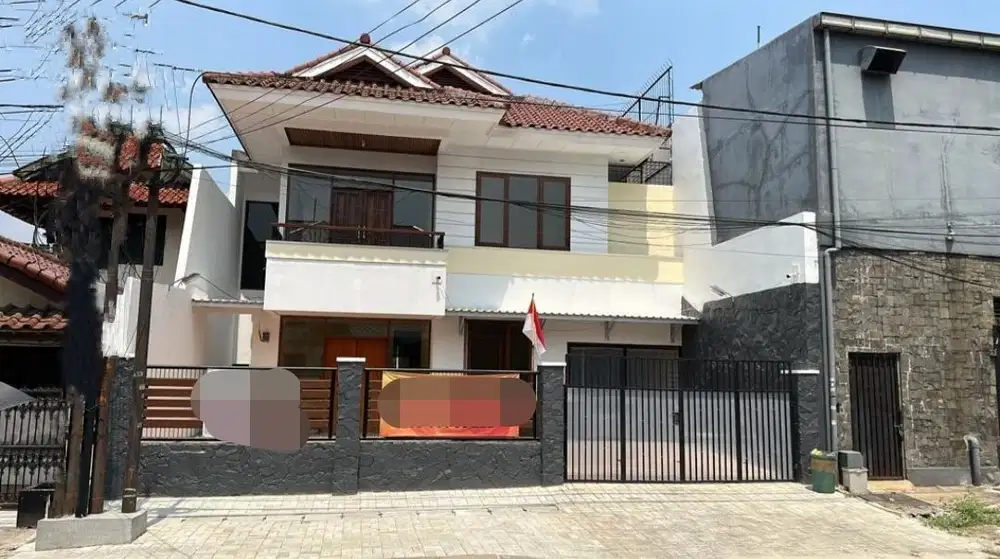 Rumah Sewa 2 Lantai Dekat Jalan Jendral Sudirman, Jakarta Selatan