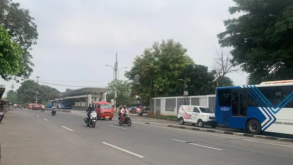 Disewakan Kavling Tanah Strategis Depan Terminal Pulo Gadung