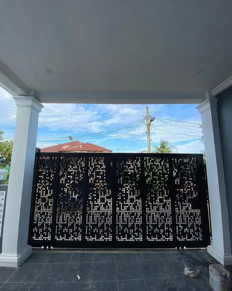 Pintu Pagar Slidding Motif Plat Cutting Laser