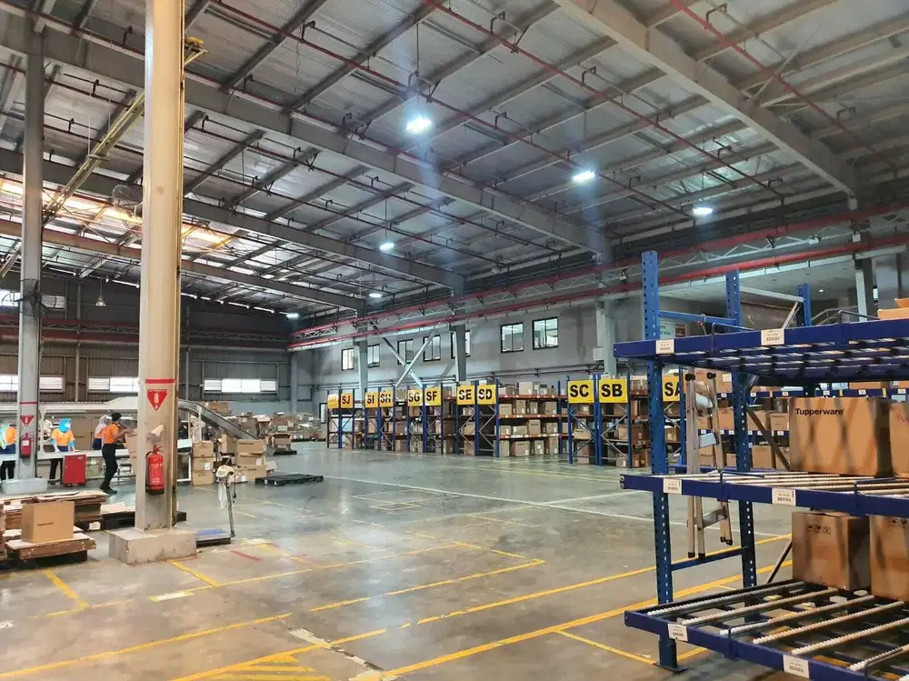 Luas Tanah 4 Ha, Hook, Gudang di Jababeka, Bekasi