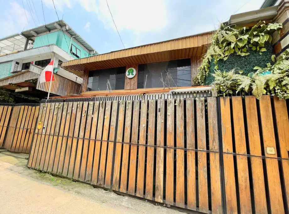 Dijual Rumah Bagus 2 Lantai Siap Huni di Lebak Bulus, Jakarta Selatan